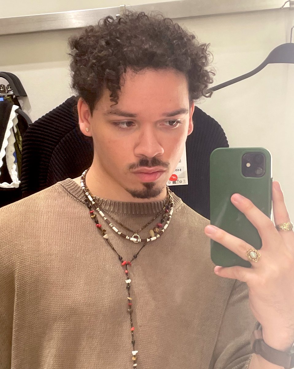 iIcauboi's tweet image. me and fitting room selfies 🫂