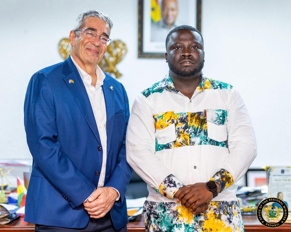 DrAmoakohene's tweet image. Today, I had the honour of receiving the Israeli Ambassador to Ghana, H.E. Roy Gilad, at the Ashanti Regional Coordinating Council.
Our discussions focused on strengthening bilateral cooperation between Israel and the Ashanti Region, with particular interest in exploring sister…