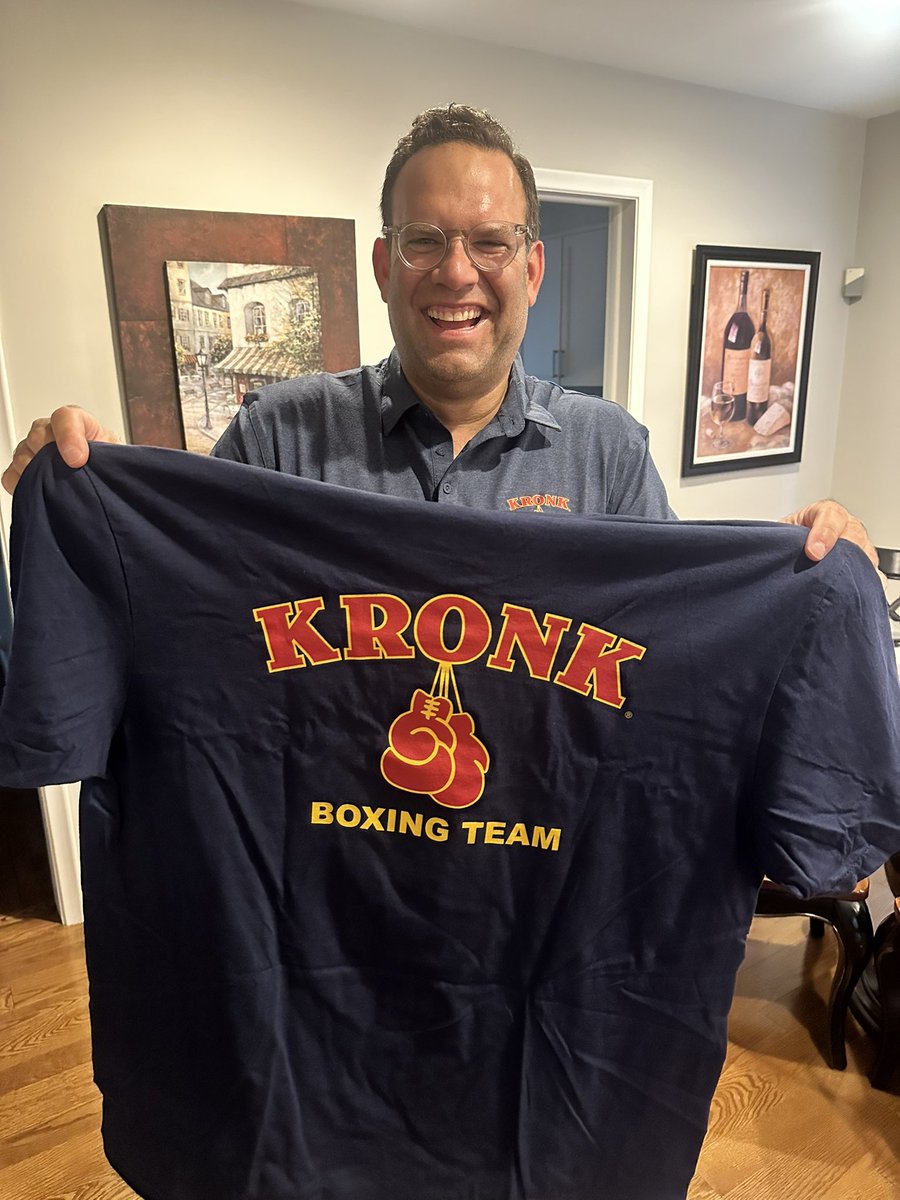 Ohhhh man!! A Detroit Legacy!!! This means a lot!! TEAM <a href="/RealKronkGym/">KRONK</a> baby!! Thank you!! I’m ready to walk down the aisle at the next big one!!! 😉 🥊