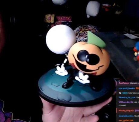 HandHeldGlue830's tweet image. I haven't seen anyone talk about this skid and Pump Statue(?) figure that Sr Pelo showed on stream. This looks so awesome! Definitely would buy!