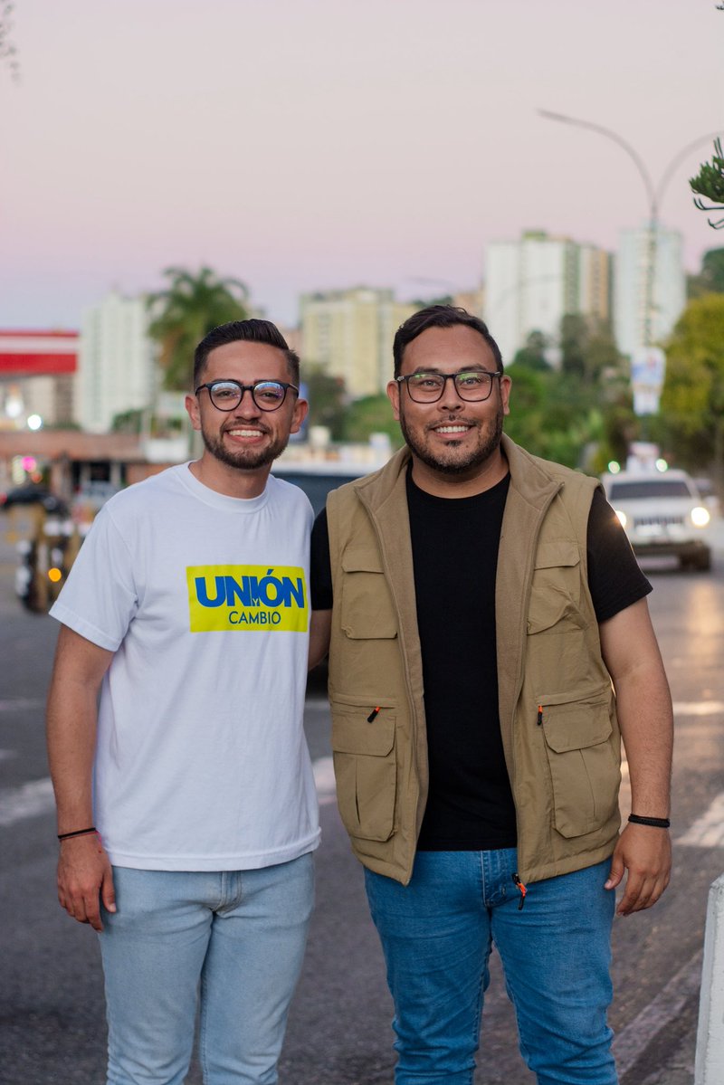MBorsegui's tweet image. Hemos recorrido cada rincón de San Antonio con compromiso y honestidad buscando el apoyo de los sanantoñeros. Nos une las ganas de vivir mejor y lucha por nuestro municipio ¡No podemos rendirnos!
El domingo 27 de julio ¡VOTA! ¡Los Salías cuenta contigo! #PorSanAntonioSí