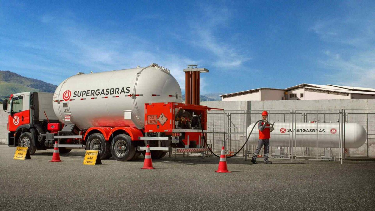 GasnovaCo's tweet photo. #PostalGLP de #TanquesEstacionarios El #GLP a granel ofrece energía continua, segura y eficiente. Ideal para usuarios de los sectores residencial, comercial e industrial con alta demanda. @WorldLiquidGas @MinEnergiaCo @superservicios6 https://t.co/QXoVRCpZtL