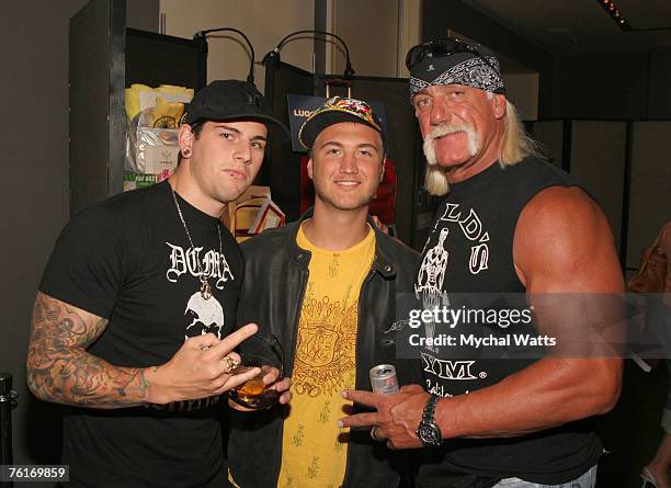 shadows_eth's tweet image. Say what you want but he truly changed the game. When I was able to interact with him he was kind and engaging. Hollywood Hogan, NWO… the greatest era of pro wrestling of all time. 🖤 Thanks for the childhood.