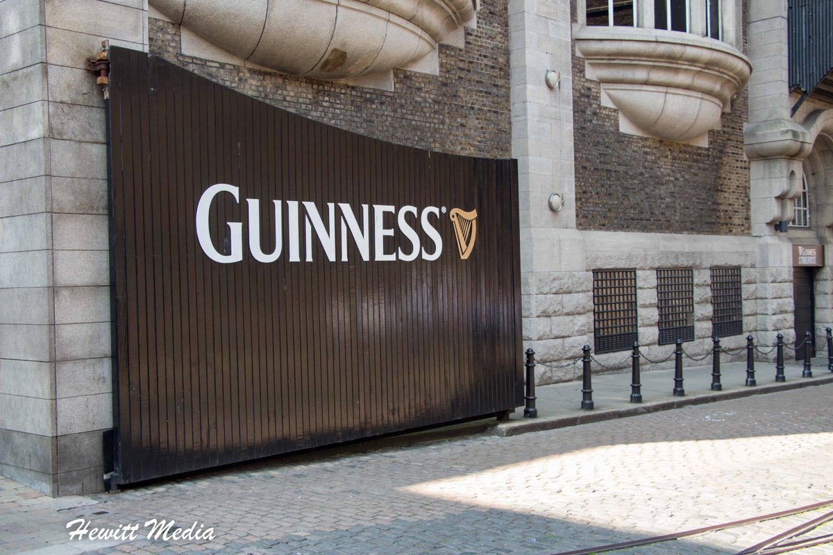 The All You Need Dublin, Ireland Visitor Guide

The city of Dublin is one of Europe's most popular cities. Find out what to see and when to visit with my Dublin, Ireland visitor guide.

wanderlustphotosblog.com/2018/07/03/dub…

#Dublin #Ireland #TravelGuide #VisitDublin #EuropeTravel #Wanderlust