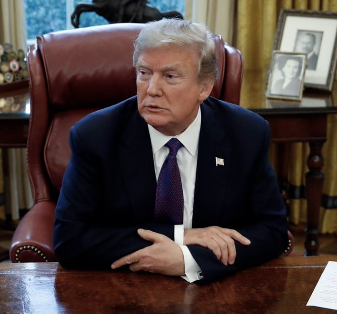 Flash_Feed's tweet photo. The Trump administration is officially moving to overturn a law that requires clergy to report child sexual abuse, saying it violates priests’ constitutional rights.
@EastEndJoe
@MikeResists1969 https://t.co/444cMRm1AQ