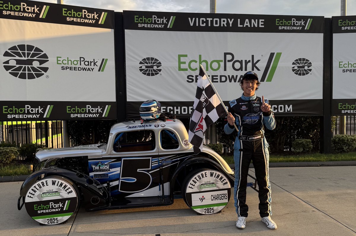 USLegendCars's tweet image. Third Chargers Racing Experience victory at @EchoParkSpdwy for Cameron Stearns⚡️

#ThursdayThunder | #INEX