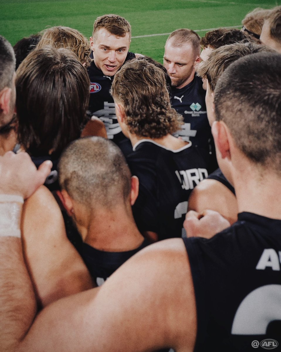 MichaelCWillson's tweet image. Docs orders 🫵  #AFLHawksBlues