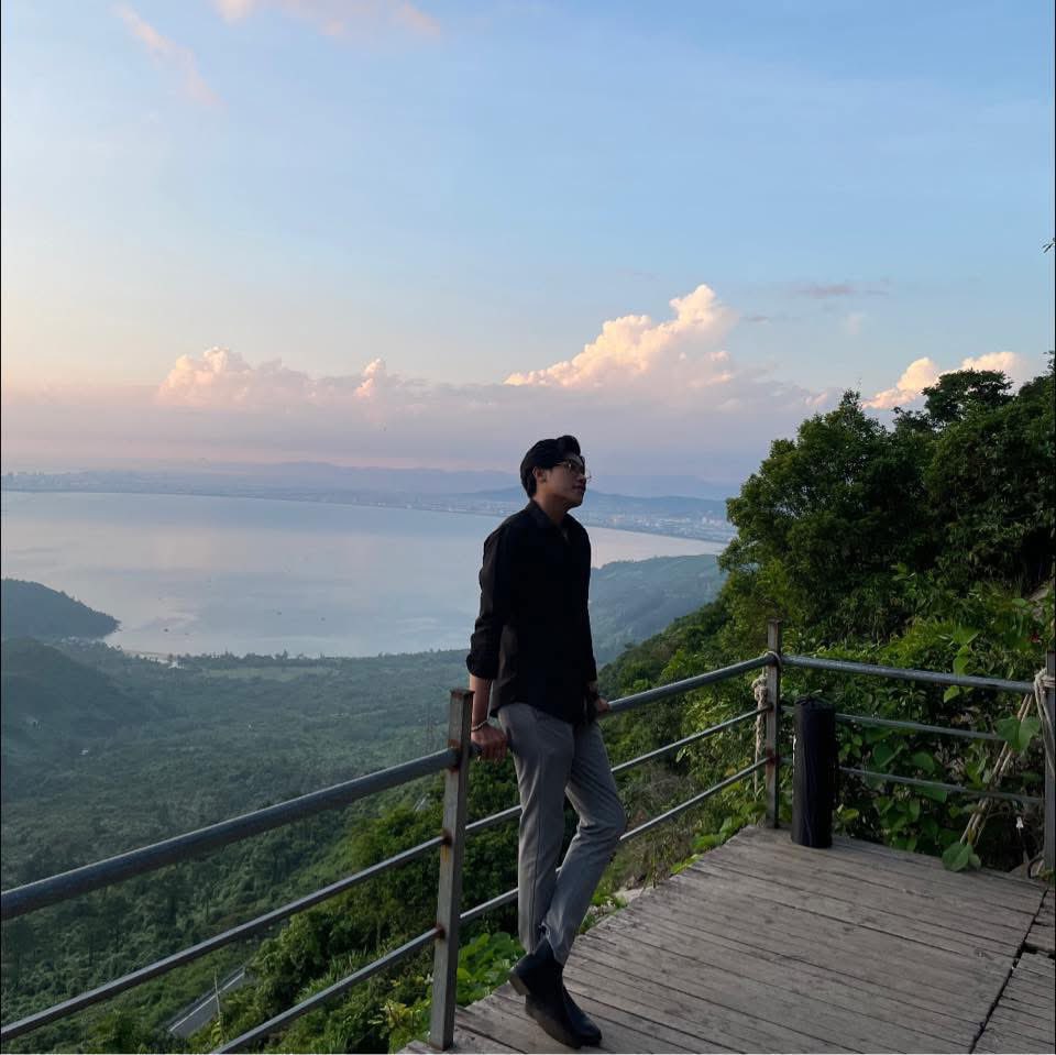 Traidepdanang's tweet image. Trai đà nẵng đẹp quá