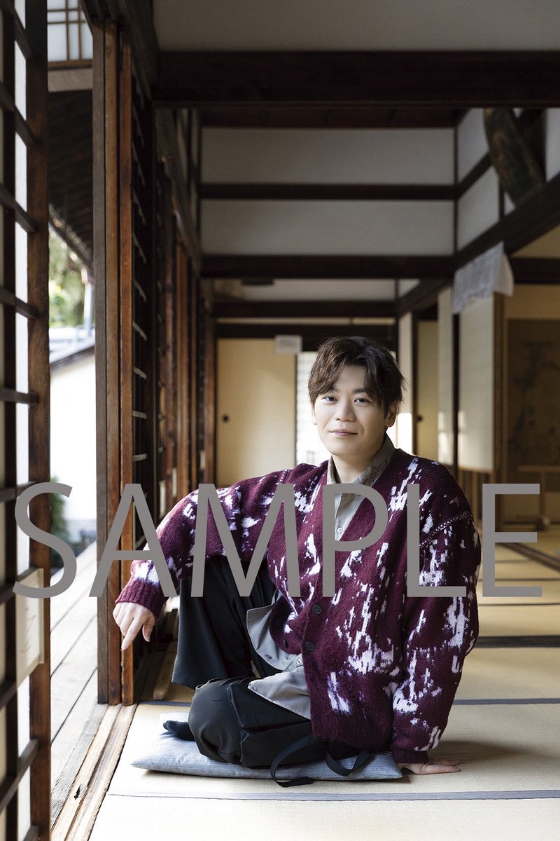 【8/29発売】「古川慎フォトブック ここらで一息 おつかれさん。」

✨画像解禁✨
『ゲーマーズ』での購入者特典ブロマイドはこちら！

🔖好評予約受付中
webnewtype.com/news/press/ent…