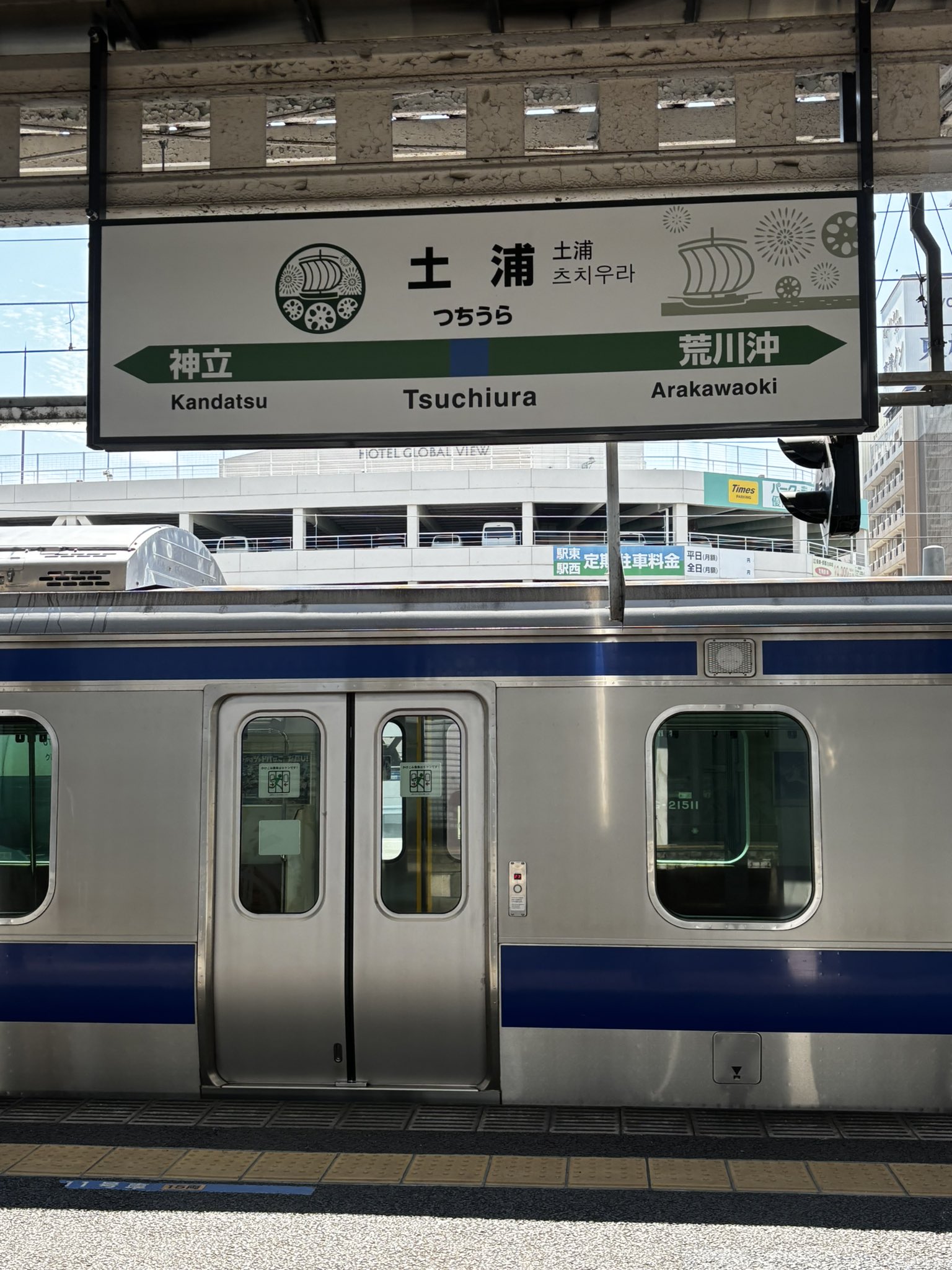 おおぎ⚡️@5thTOUR 2025 𝓐𝓭𝓭𝓲𝓬𝓽𝓲𝓸𝓷 福岡/東京D/京ｾﾗD