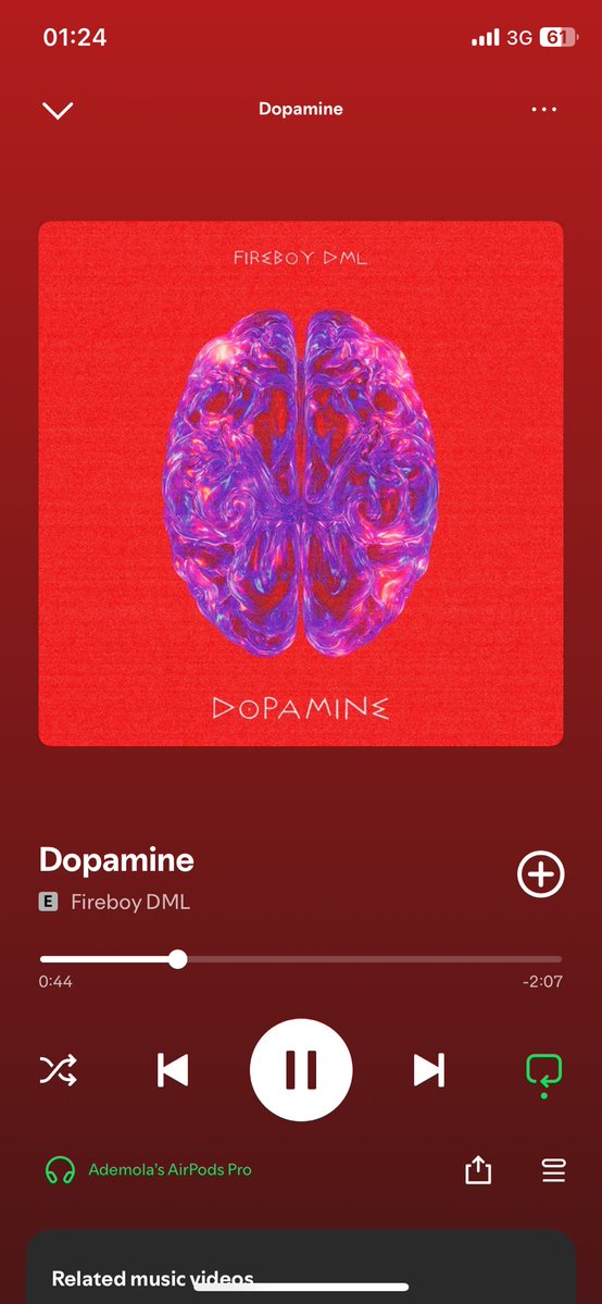 fwzishere's tweet image. What's happening to fireboy?
Why are people not listening to his songs anymore?
I feel so bad for him🤦🏽 he said alot in this "story"