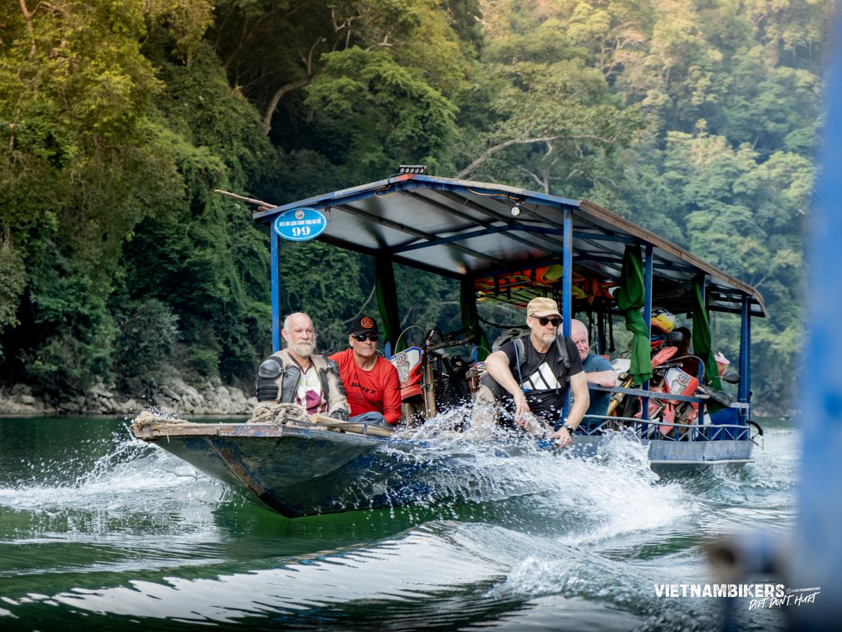 vietnammotorcycletours.com/travel-guides