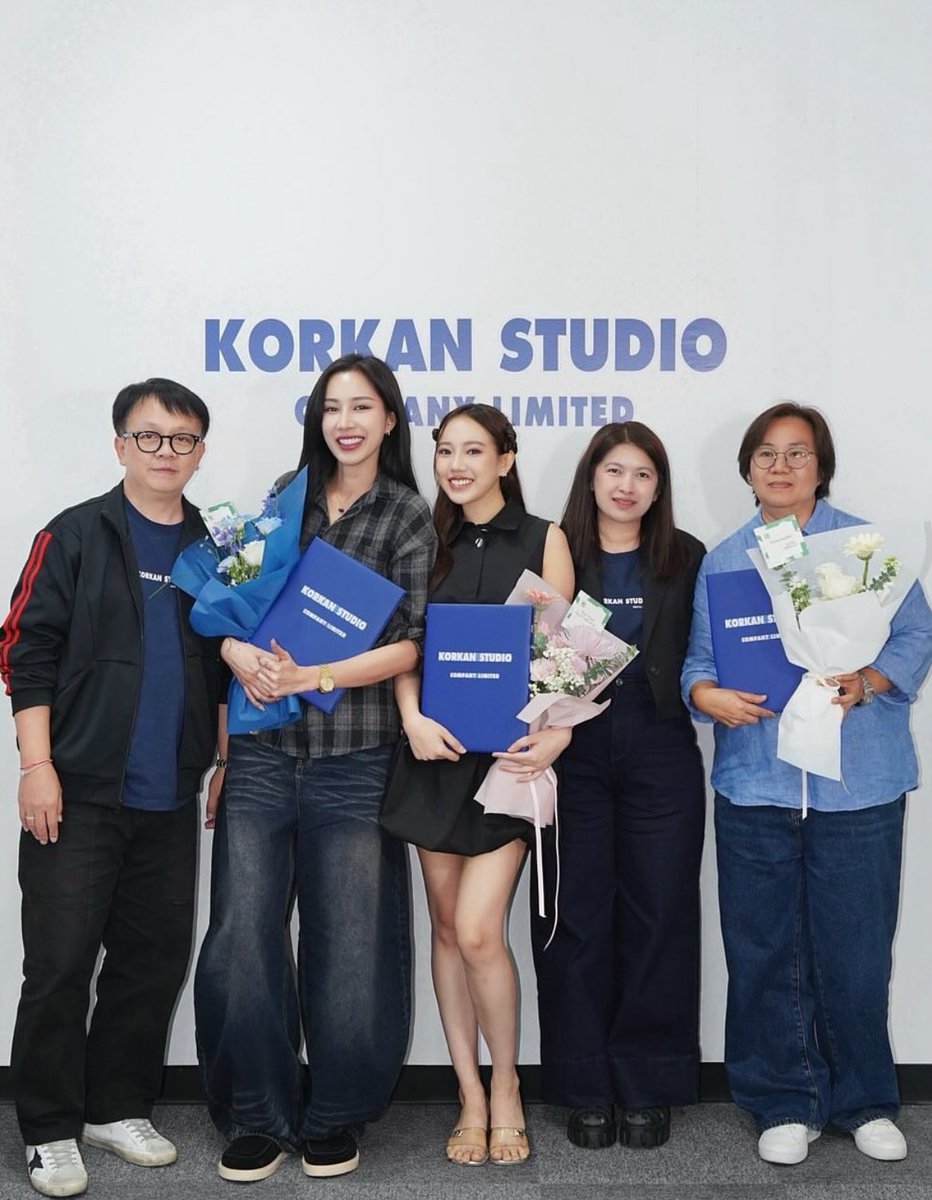 TalissaFSouza's tweet image. Confirmadíssimo 😍

O Korkan Studio produzirá a adaptação de #OnceAgain romance de @AprilLily_Book ✨
Com as atrizes #LuxSulax e #Mulanss para esse #girlslove 

#OnceAgainอีกครั้งในหัวใจ