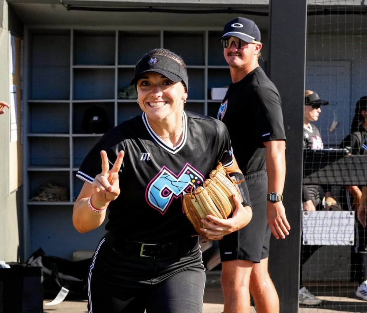 This week on <a href="/InTheCircleSB/">InTheCircleSB🥎</a>:
Monday - <a href="/alanavawter/">av</a> 🔥 
Thursday - <a href="/allieskaggs9/">Allie Skaggs</a> 🦋

Listen now:
🎧 Spotify d1sb.co/4l3uJcE
🍏 Apple d1sb.co/40fkKst