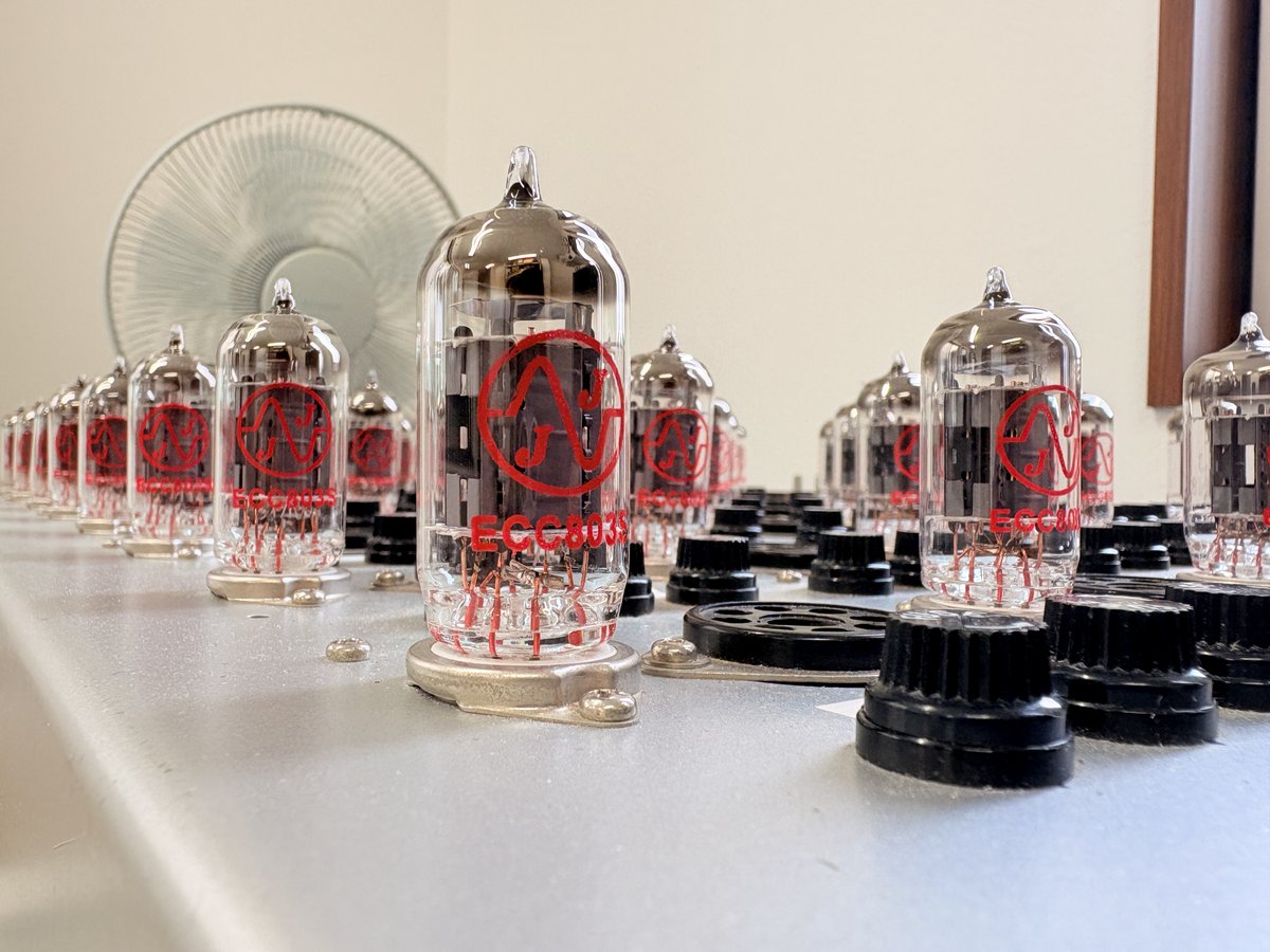 【美品】TecSol テクソル 真空管プリメインアンプ TEC-AMP10 BK テクソル、小型プリメインアンプ「TEC-AMP10」を発売 - PHILE WEB
