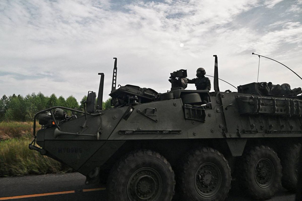 15News's tweet image. M1126 “Stryker” Infantry Carrier Vehicles with the Royal Thai Army spotted on the move towards the border with Cambodia.