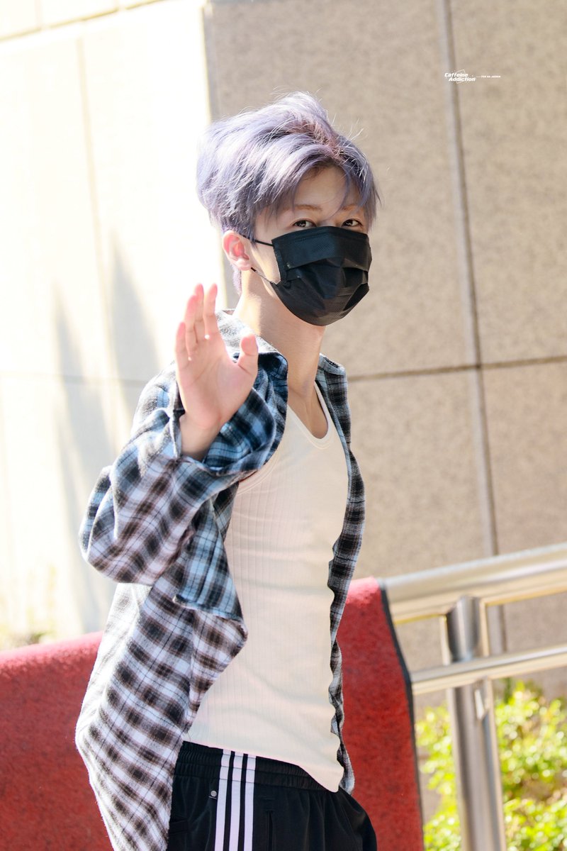CaffeineA0813's tweet image. 250725 뮤뱅출근

#재민 #나재민 #JAEMIN #NCT #NCTDREAM