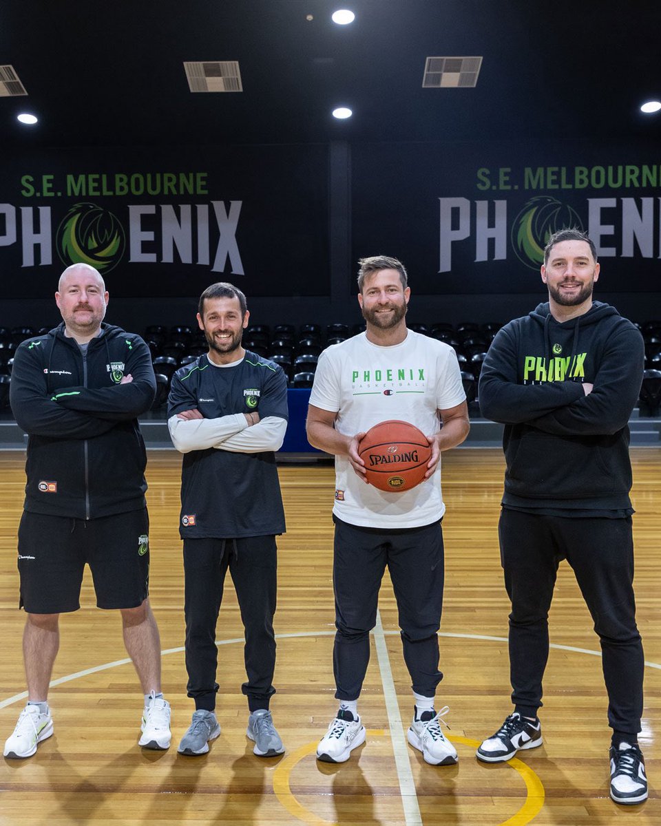 SEMelbPhoenix's tweet image. The coaches are in the house! 💚🔥
@CoachJoshKing @luke_trigz @adamgibson_1 @dfryan00