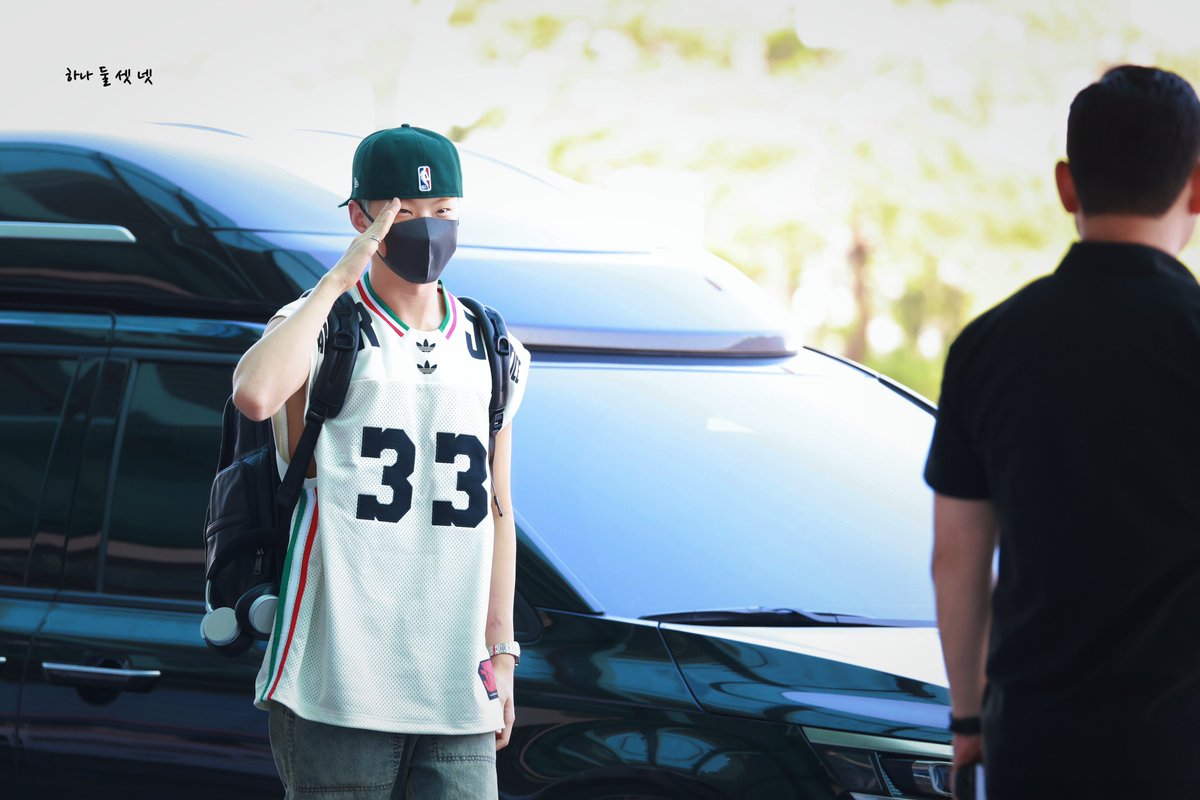 seventeen_1234_'s tweet photo. #세븐틴 #SEVENTEEN 
#호시 #권순영 #HOSHI 
#权顺荣 #ホシ

250725 인천 출국 https://t.co/P3pzglKxTc