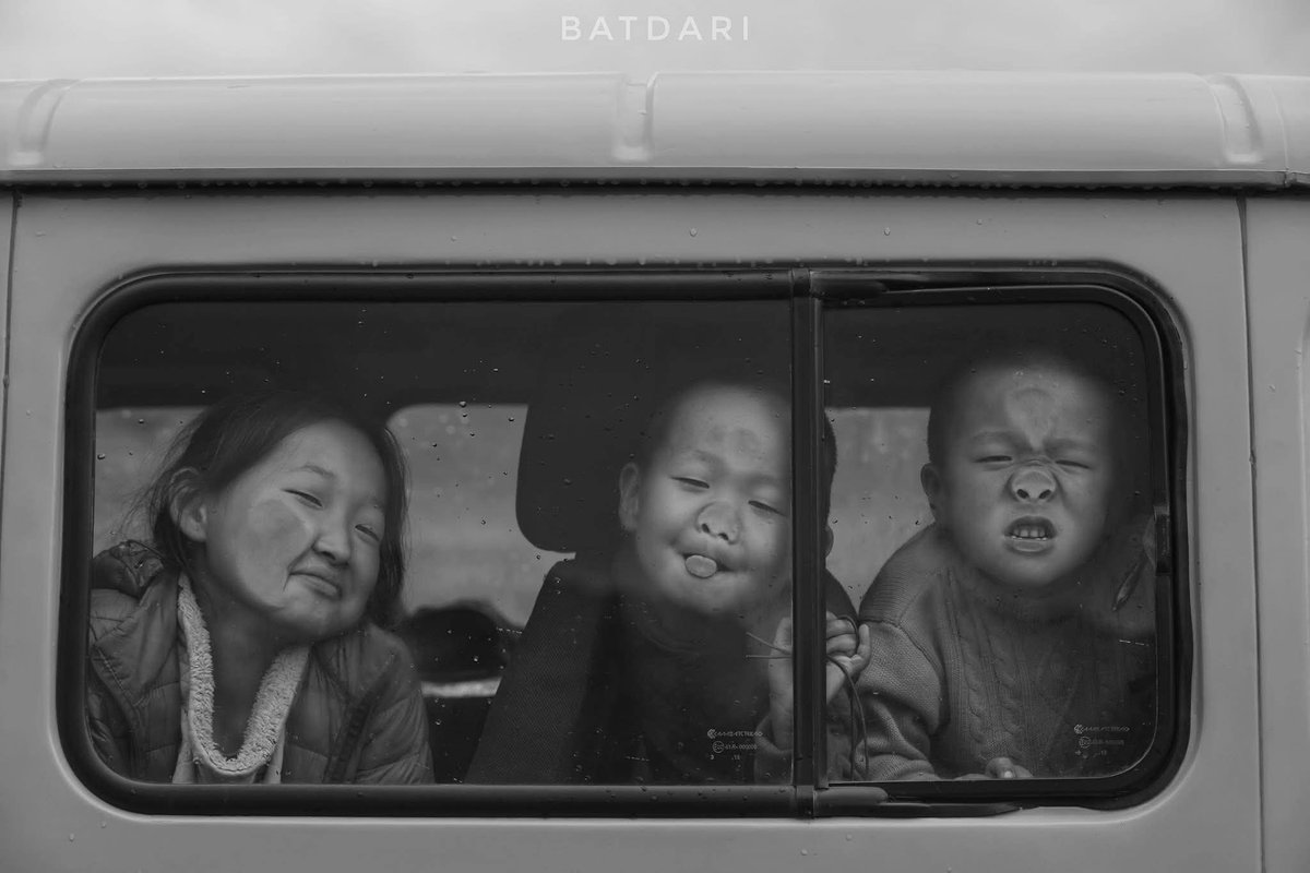 Хөөрхөн жаалууд...