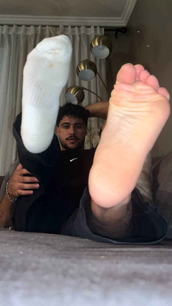 What do you prefer socked or non-socked?