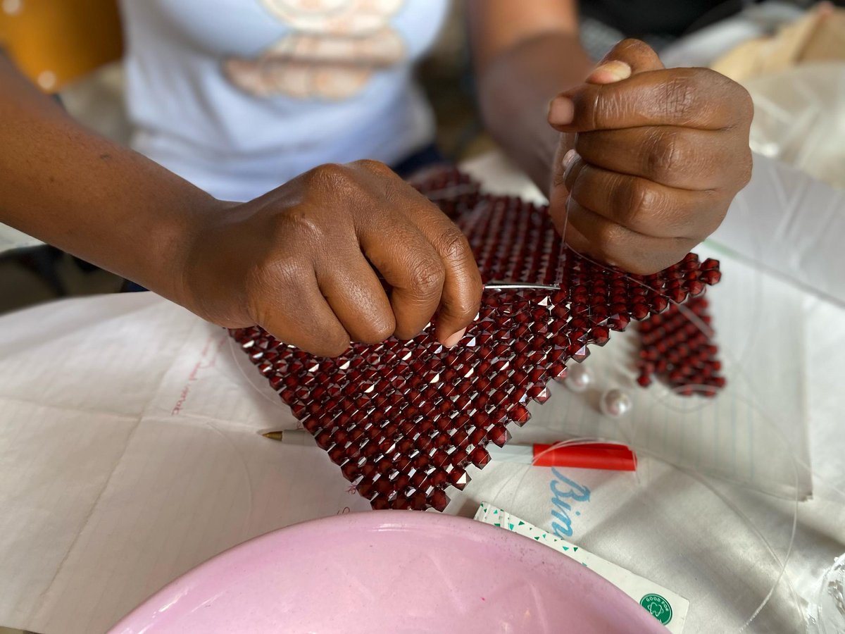 CombatingTIP's tweet photo. #Proud of our #BeadworkProgramme, our Centre @buseonline1! #Survivors heal from trauma, restore dignity, & gain economic independence. Their amazing work is sold at Zim's ports of #entryexit & exhibited at #ZITF #ZAS #SanganaiHlanganani. #SurvivorEmpowerment
@UNODC_HTMSS @UNODC https://t.co/ObmOYqbvES