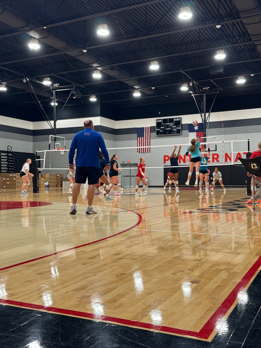 Team Camp✔️ Excited about the adventure ahead😊🏐🤠 Thank you <a href="/angelostatevb/">Angelo State Volleyball</a> and our own <a href="/MadisonScrivne1/">Madison Scrivner</a> ❤️ #StrengthInUnity