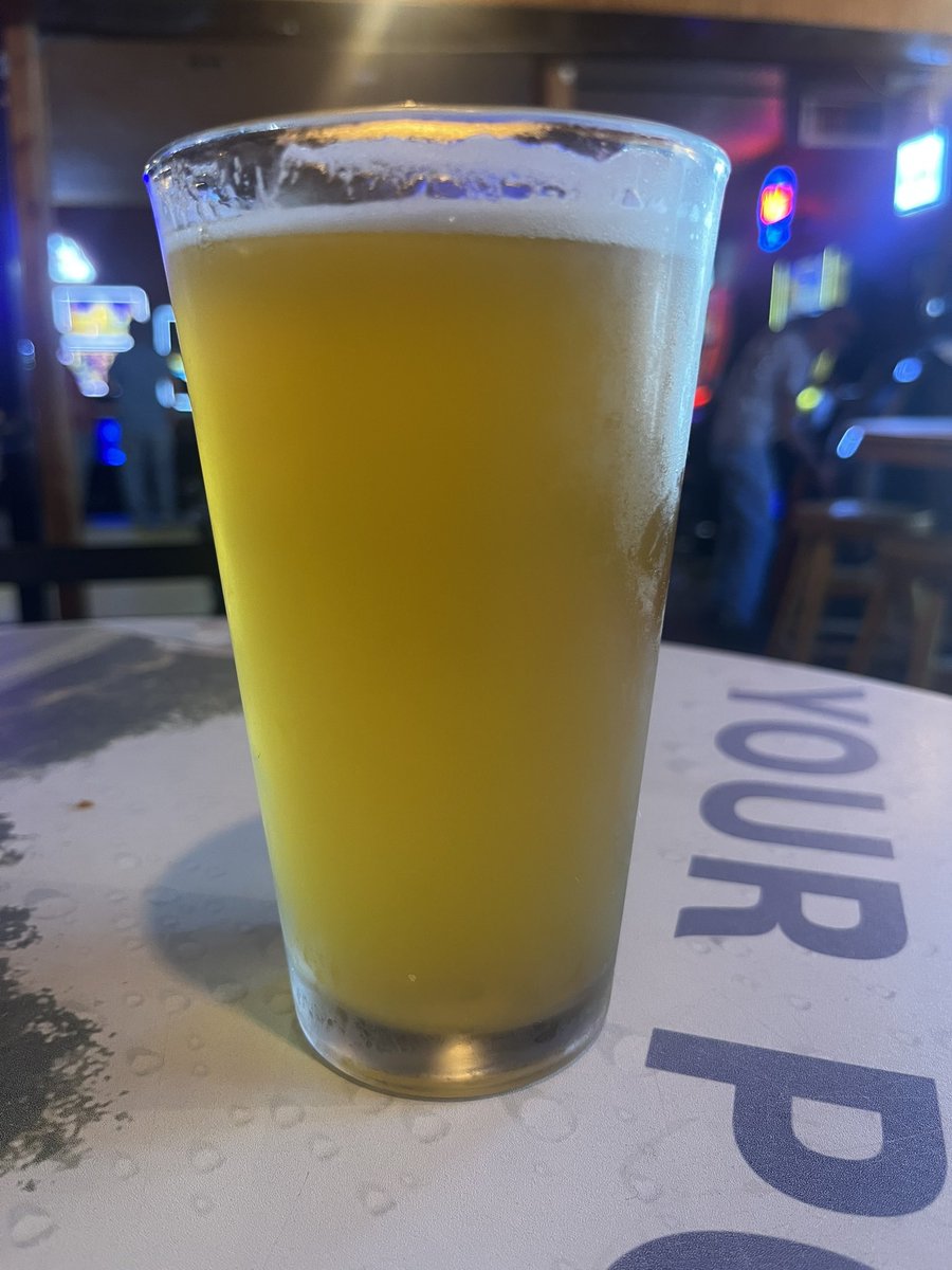 nickfshort's tweet image. Pint of Sticky Hands in the Brownsville Saloon. Going down very well indeed. Some great microbreweries in this area.