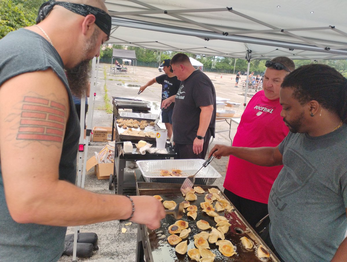 Coaching staff on the grill! <a href="/CCSJAthletics/">Crimson Wave</a> <a href="/CoachJayNovak/">Coach Novak</a> <a href="/Coach_SD_23/">Sam Daniels</a> <a href="/FBCoachEDavis/">Eric Davis</a>