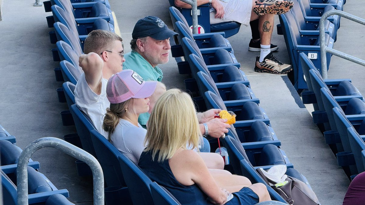 KrisFreemanPA's tweet image. Good to see Curt Schilling in Hit City tonight! Got to wave and say hello when he came up by the booth during the game.