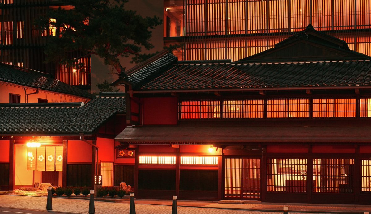 jalannet's tweet image. /
明日7月26日は #風呂の日 ♨
\
2(フ)6(ロ)の日にちなんで、星野リゾートの温泉旅館「界」とその周辺観光をご紹介します。今回は「界 加賀」✨
▶jalan.net/yad309552/
予約で使えるお得なクーポンも配布中🉐
▶jalan.net/theme/special/……