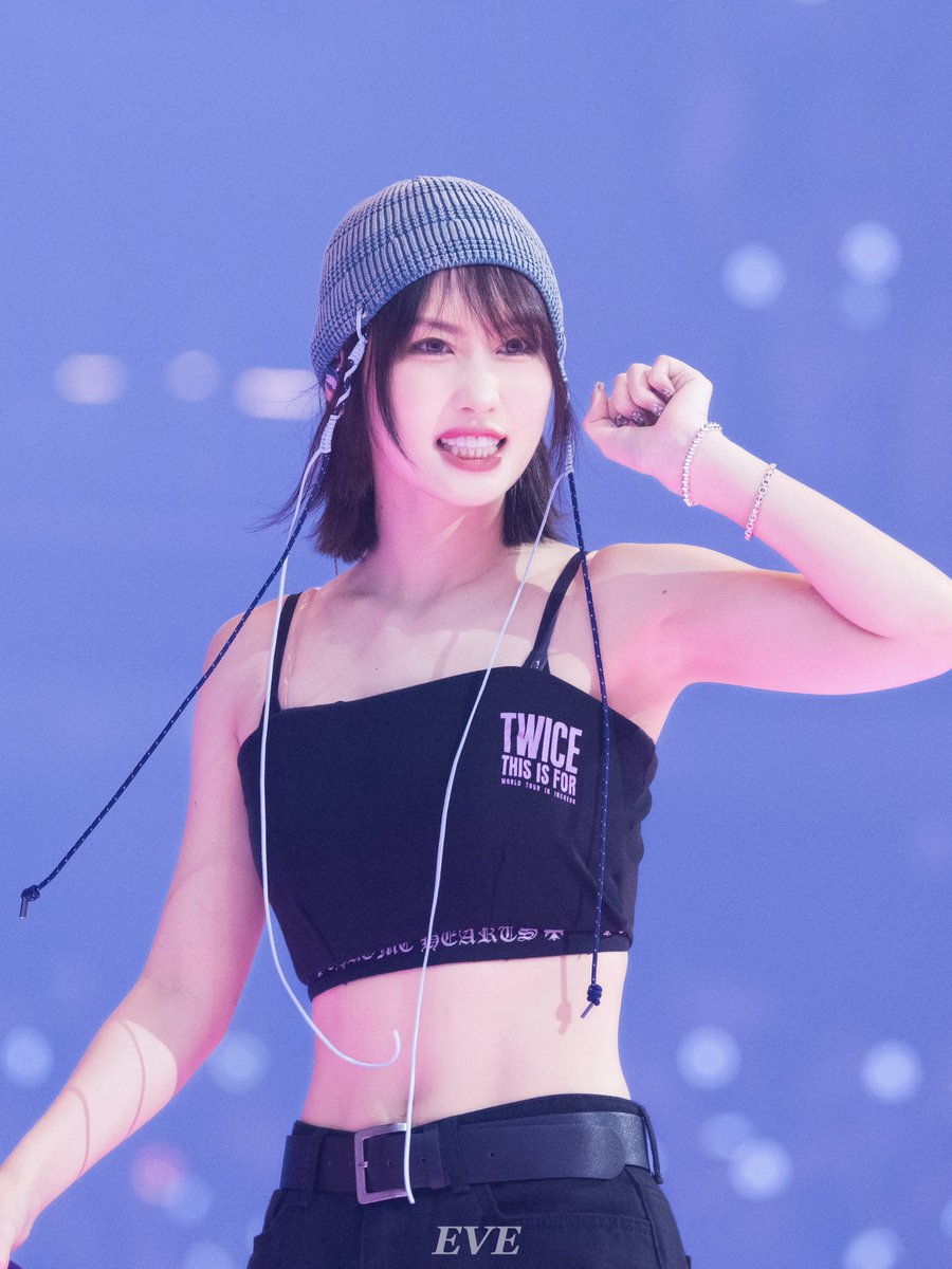 TWICE_EVE's tweet image. 250719 HQ๐ฏโ
#TWICE #ํธ์์ด์ค #๋ชจ๋ชจ #MOMO #ใขใข