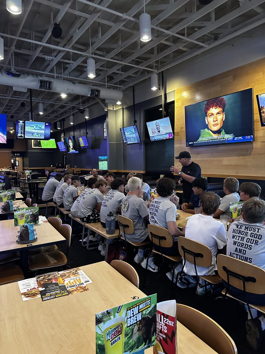 PCALionsFB's tweet image. Great lunch today with @PCALionsFB incoming freshman!
Bright future with these young men! 
Can’t wait to see these guys take the field this year! They are growing fast….