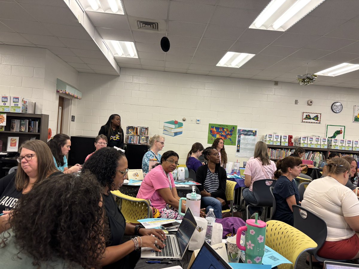 “Gearing up” for a great school year with our amazing leaders leading the way! #HamptonProud #WinningForKids <a href="/HES_HCS/">Hampton Elementary School</a> <a href="/michellewil2/">Michelle Williams</a> <a href="/mrsj_cohen/">Mrs. Janae' Cohen, Ed. S.</a> <a href="/missasu98/">Joycelyn Jackson</a>