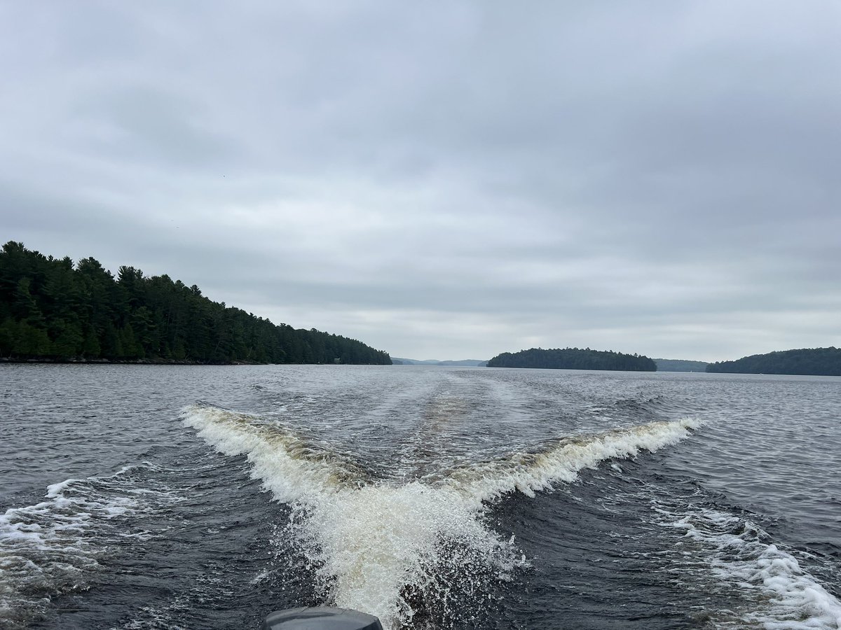 VermonsterWx's tweet image. Ahmic Lake in Ontario, Canada.