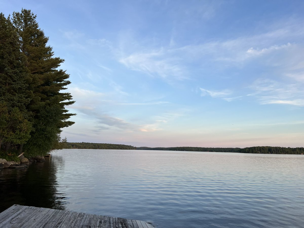 VermonsterWx's tweet image. Ahmic Lake in Ontario, Canada.