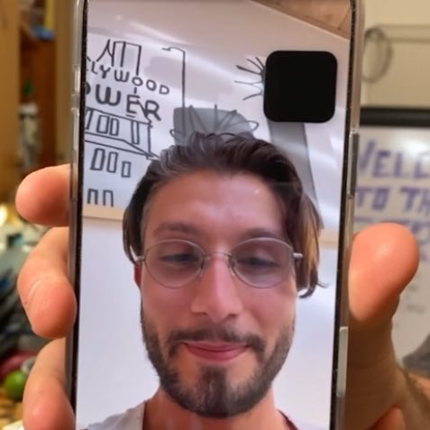 mizersodo1's tweet image. he’s alive
