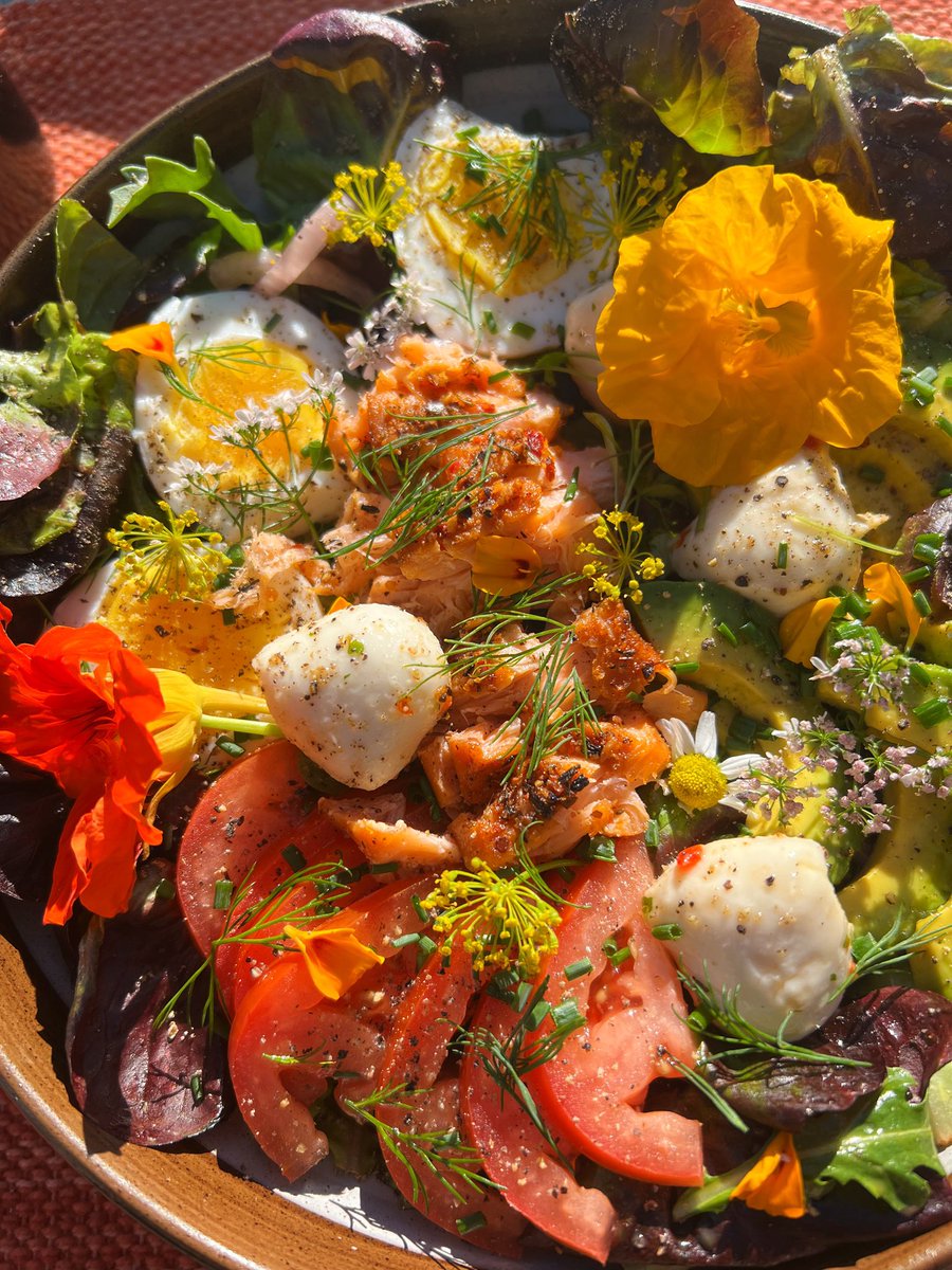 NGB2020's tweet image. Garden greens and things. Some stuff from the garden and some from the store #garden #salad #wine #veggies
