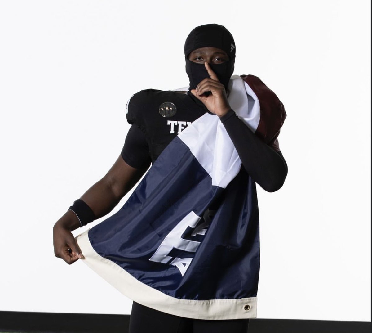 LandynSI's tweet image. Texas A&M trending for two priority recruits with Commitment Dates looming.
THE LATEST-> si.com/college/tamu/f…