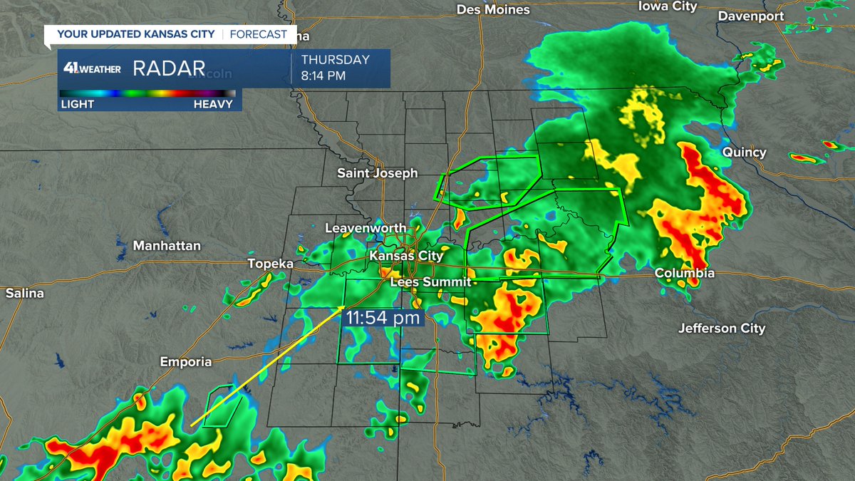 8:15--The core of the KC Metro has missed the heavy rain so far, but plenty of locations have picked up 2-5" already.

Rain is starting to pick up in KC with a heavy batch headed our way
#mowx #kswx #kcwx