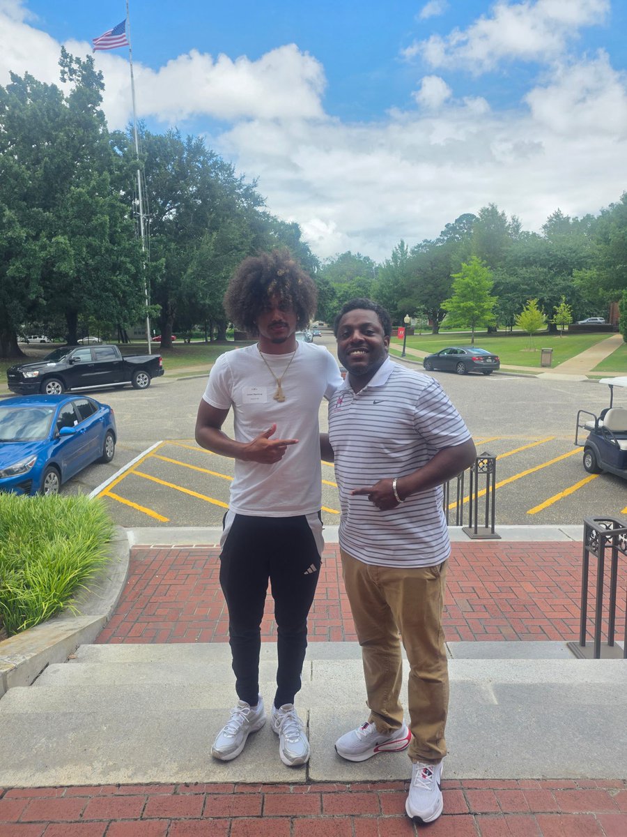 IsaacBenford's tweet image. Huntingdon Offered #AGTG @keithetheredge1 @DBCoach_JKitch @zo_zilly01 @AHSALFBRECRUIT
