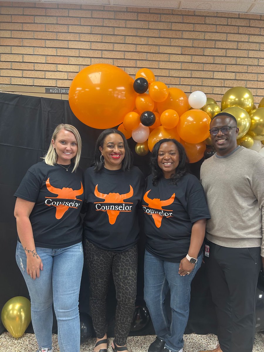 Dana Baker (@bakerdana2424) on Twitter photo It time to welcome our staff back next week! <a href="/StovallMS_AISD/">Stovall Middle_AISD</a> we encourage each of you to set goals that challenge you, inspire growth, and let's push the boundaries and embrace new challenges. #Aldinestory It time to welcome our staff back next week! <a href="/StovallMS_AISD/">Stovall Middle_AISD</a> we encourage each of you to set goals that challenge you, inspire growth, and let's push the boundaries and embrace new challenges. #Aldinestory