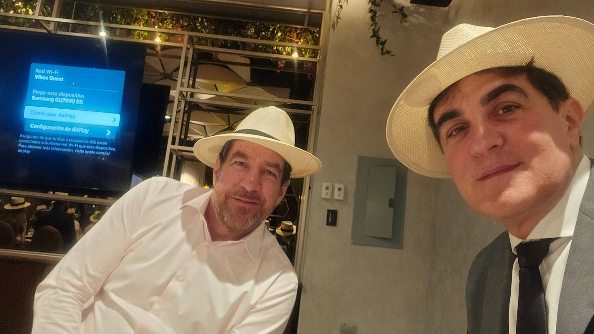 JuLiOCuRY's tweet image. Con mi pana, Michel Medina, en la cata del @RonPuntaCanaRD.