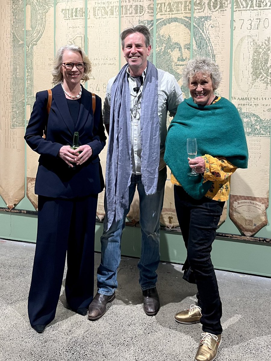 James Powditch (@james_powditch) on Twitter photo Sandwiched between two <a href="/ABCTV/">abctv</a> legends <a href="/heatherewart1/">Heather Ewart</a> & <a href="/latingle/">Laura Tingle</a> with George Washington looking on at the opening of new show EMPIRE FALL <a href="/nandahobbs/">Ralph Hobbs</a> last night. Thx to all who came. X Sandwiched between two <a href="/ABCTV/">abctv</a> legends <a href="/heatherewart1/">Heather Ewart</a> & <a href="/latingle/">Laura Tingle</a> with George Washington looking on at the opening of new show EMPIRE FALL <a href="/nandahobbs/">Ralph Hobbs</a> last night. Thx to all who came. X