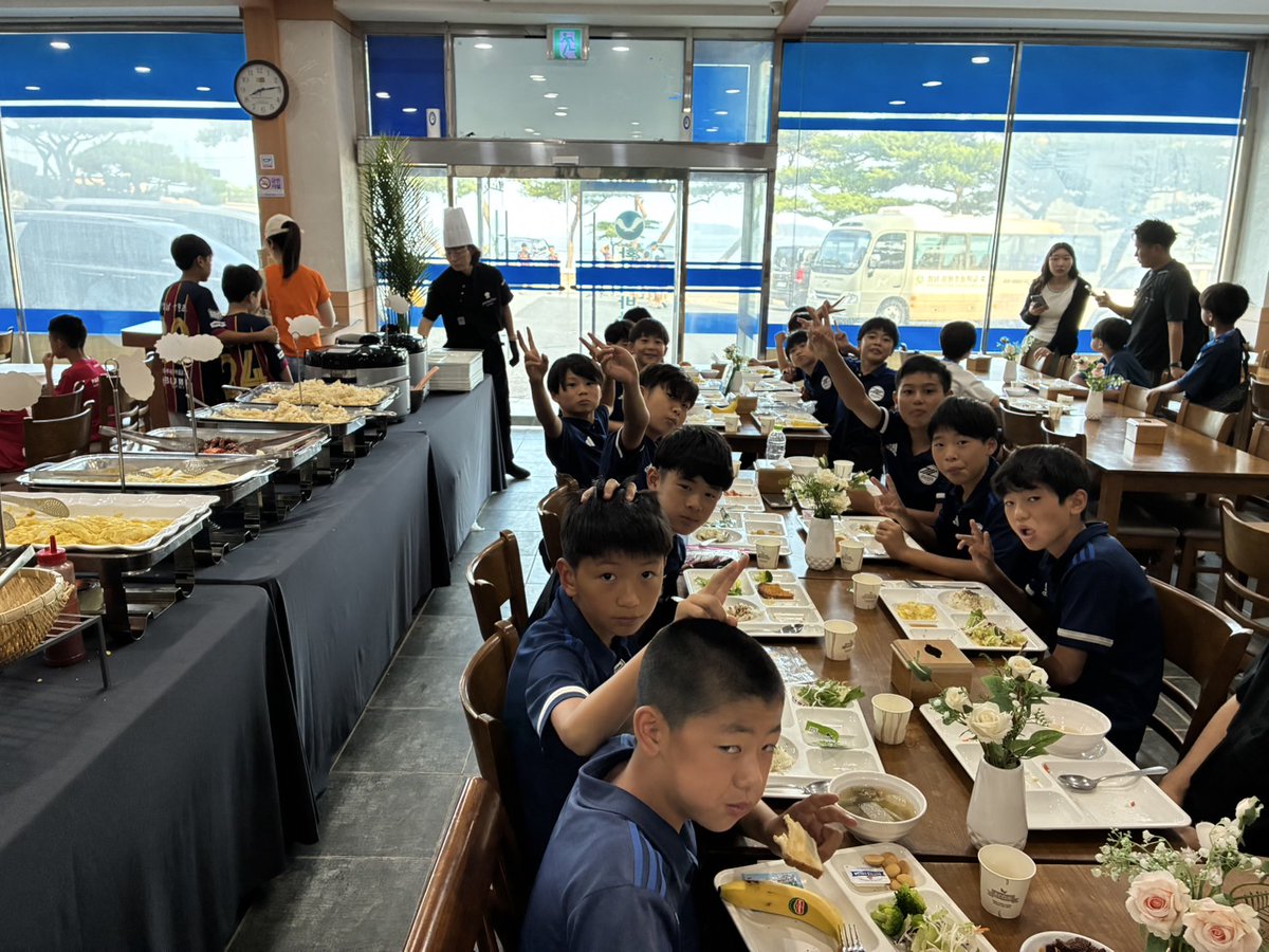FcMachidaZelvia's tweet image. 【U-12】韓国遠征2日目
レポートを公開しました✨
皆様、ぜひ御覧ください▼
zelvia.co.jp/news/news-3134…
#FC町田ゼルビアアカデミー
#FC町田ゼルビア #zelvia
