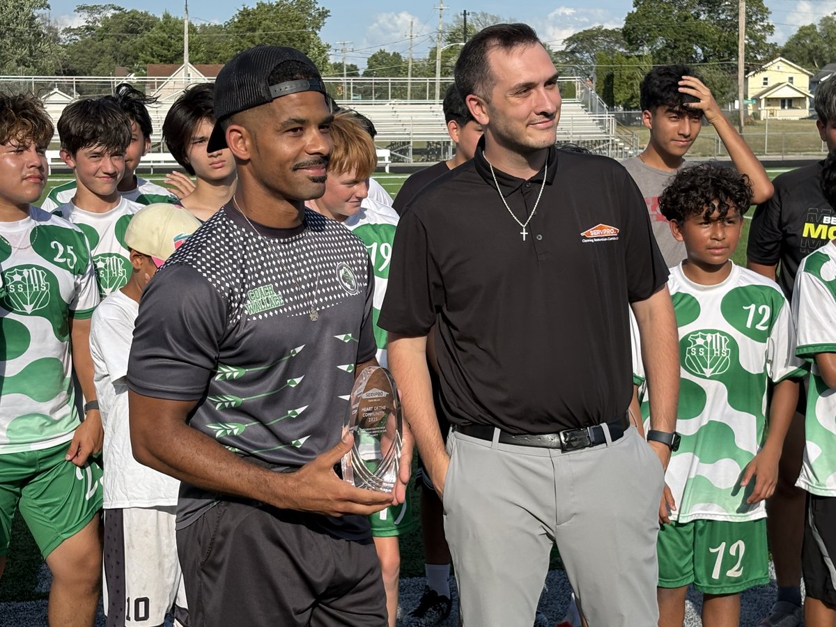 South Side’s Wallace Wins Heart of the Community Award - summitcitysports.com/south-sides-wa…