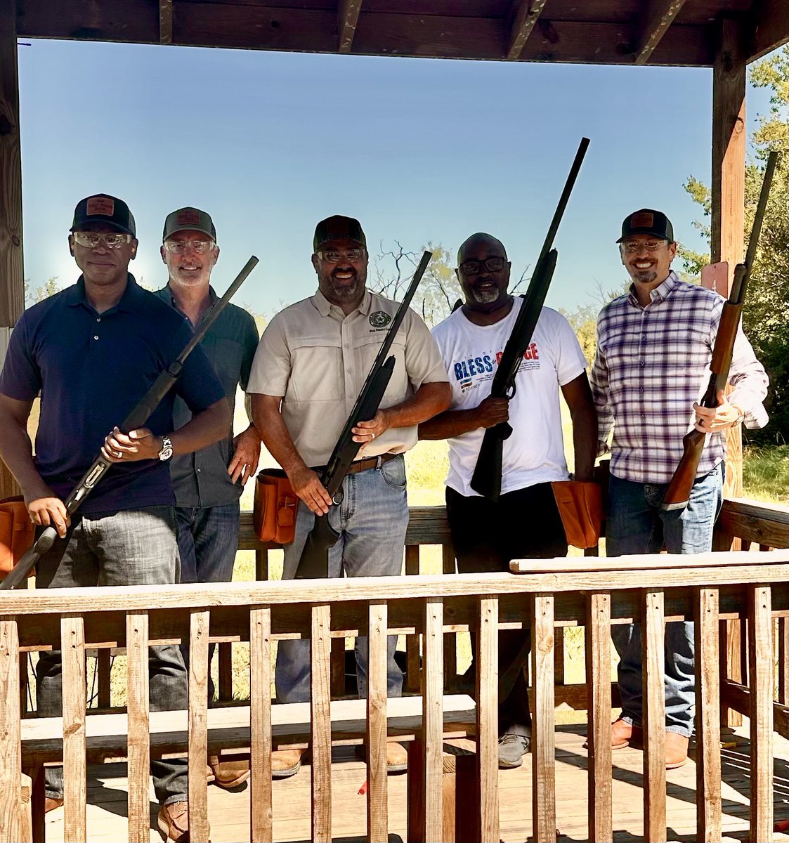 redeemedwretch5's tweet photo. Out on the trail. Thanks to Forney and Kaufman for having us out. https://t.co/i9ztbtiKN8