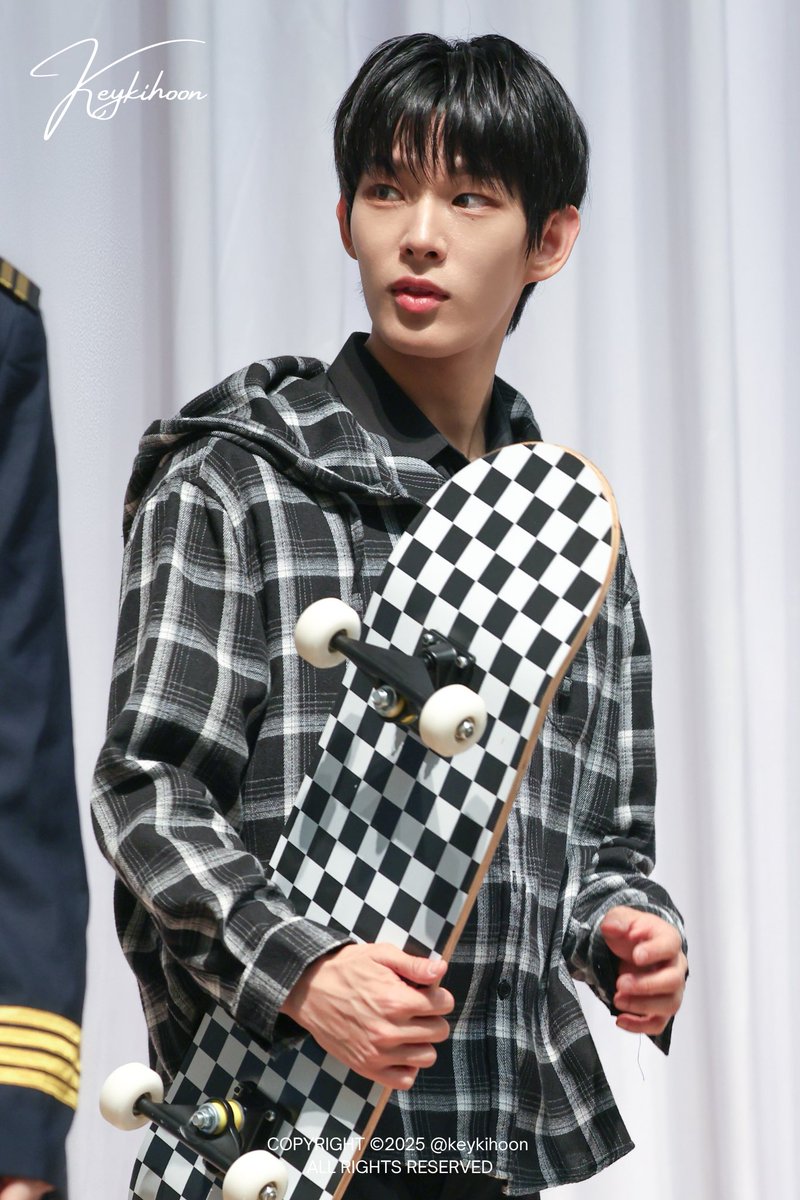 keykihoon's tweet image. 250719 메이크스타

#아홉 #스티븐 #AHOF #STEVEN #STVN