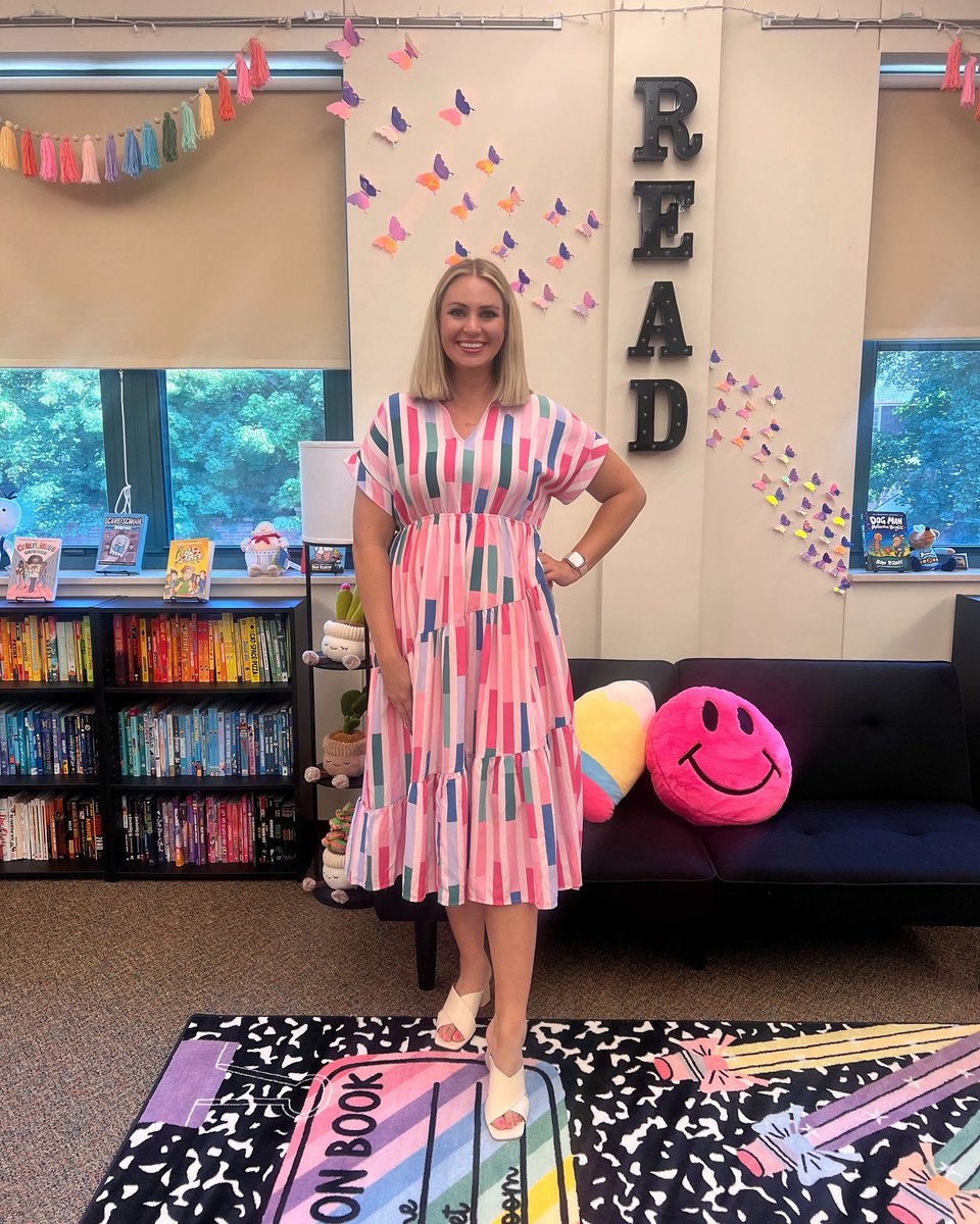 miss_macon's tweet image. Just a teacher trying to turn a wishlist into a classroom library built on student choice! If you’re able to help clear a book or two, know you’re putting stories into the hands of eager readers. amazon.com/hz/wishlist/ls…