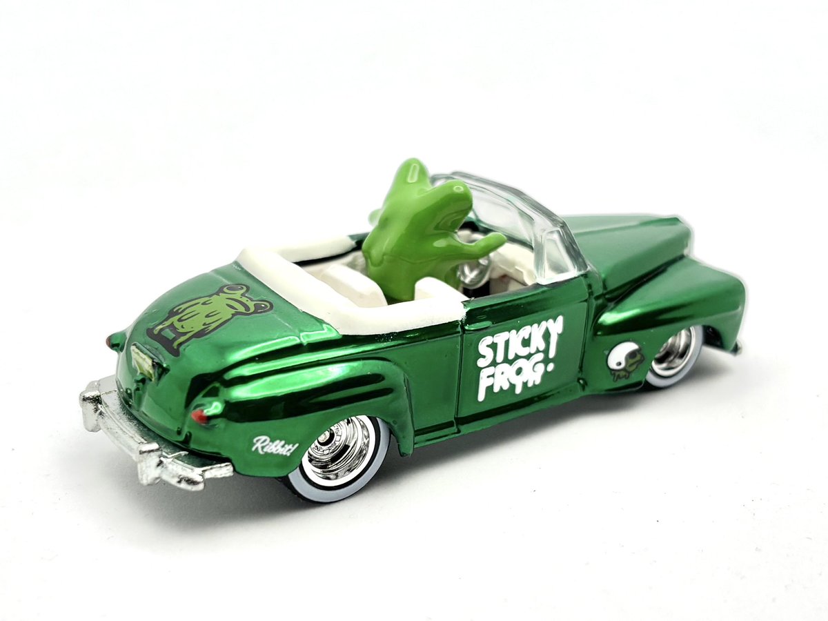 stickyfrog_'s tweet image. ホットウィール フォード スーパーデラックス(バックトゥザフューチャー)
レトロエンターテイメントシリーズのフォードスーパーデラックスをSTICKY FROGの社用車にカスタムしました💫
・リペイント クロミラクル→水性ホビーカラーグリーン
・ローダウン
・シート位置調整
・ステアリング T's Market…